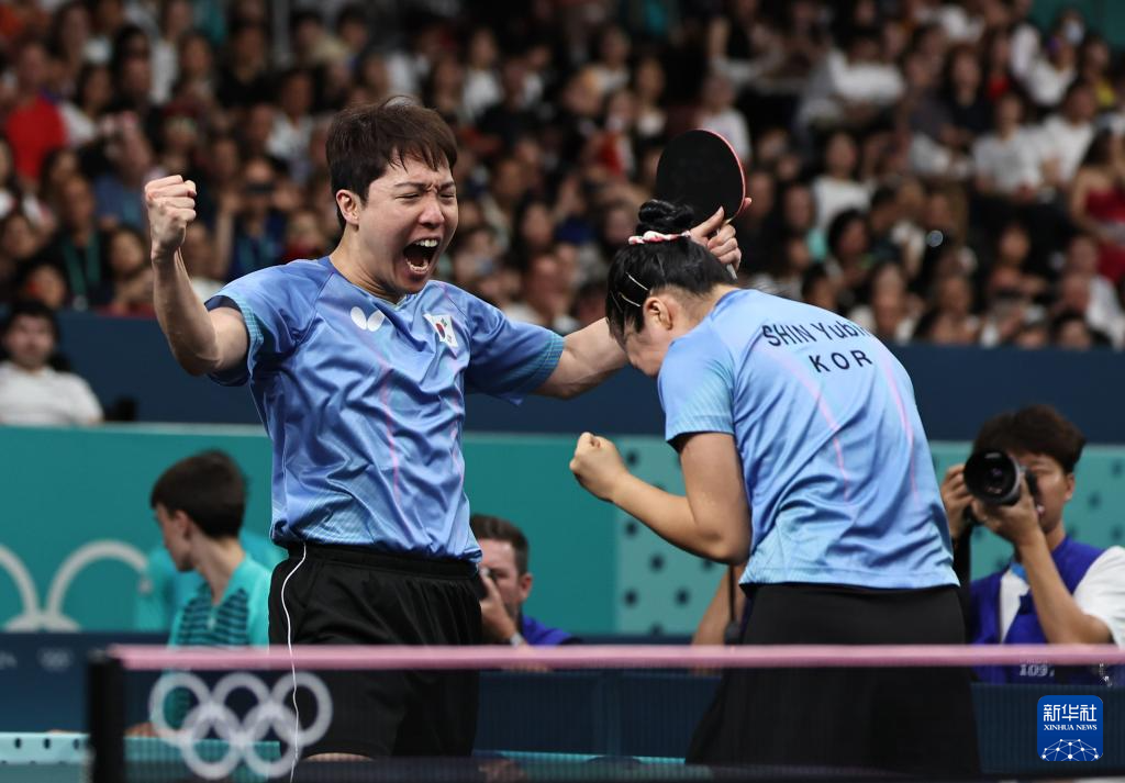 多媒体的广 多媒体的广