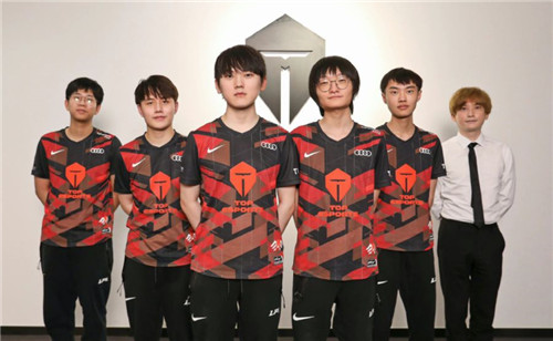 为足球产业 为足球产业